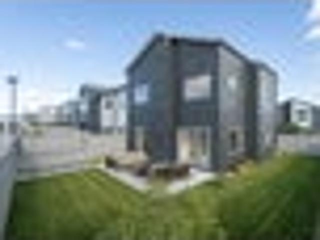 Modern Comfort on a Generous Site