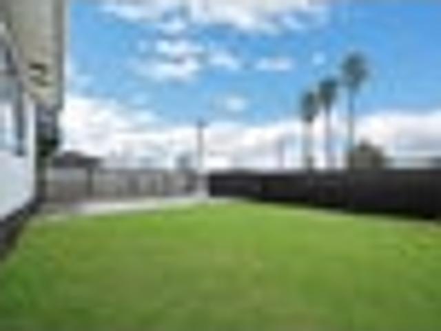 Modern Comfort on Freehold Title