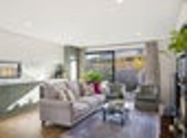 Modern Comfort, Rolleston Convenience