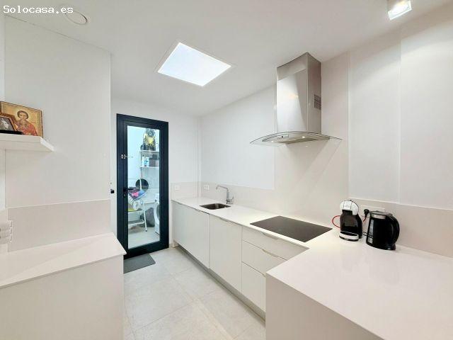 Modern Corner Townhouse with Private Pool & Large Private Solarium – Entre Golf, Orihuela Costa