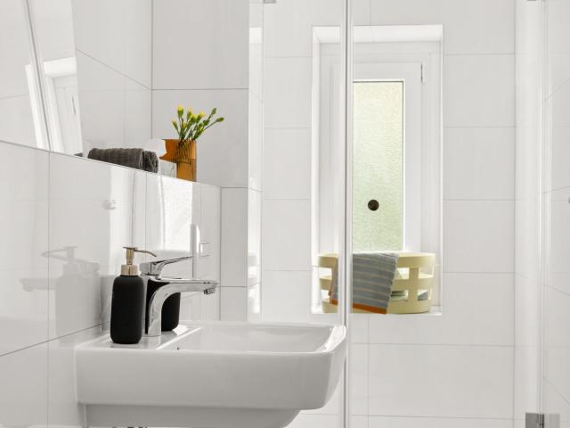 Modern and completely furnished 3 room apartment in Neukölln with a working area, Berlin Amsterdam Apartments for Rent