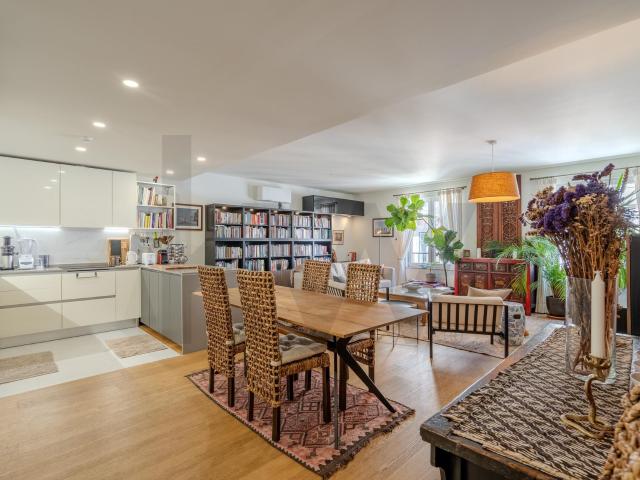 Modern and furnished 2 bedroom apartment in Santos, Lisbon