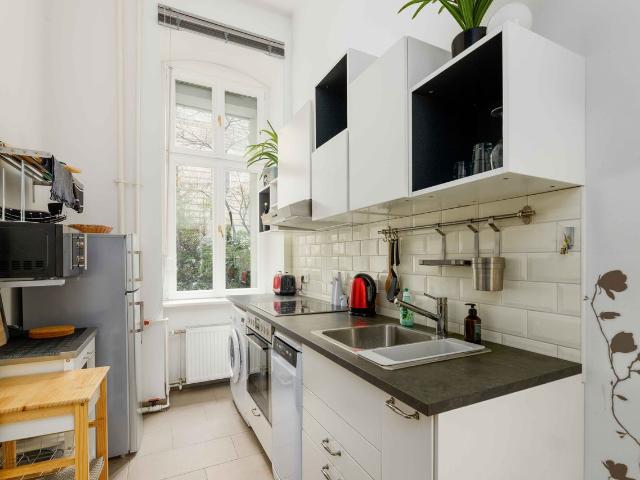 Modern and pretty apartment in Charlottenburg Berlin, Berlin Amsterdam Apartments for Rent