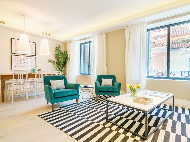 Modern and Stylish Apartment in Beautiful Salamanca