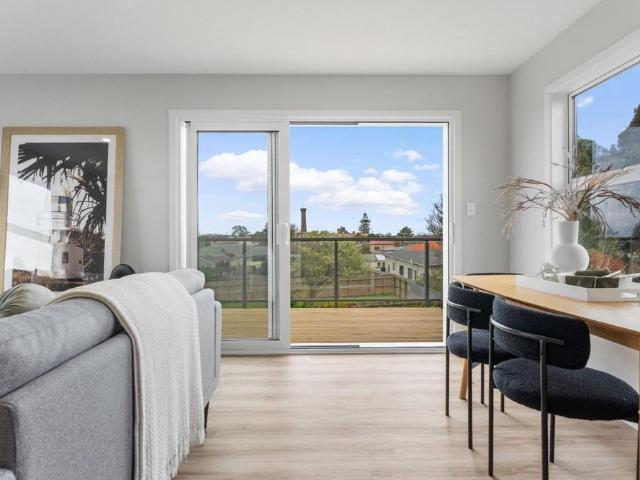 Modern and spacious Durie Hill home