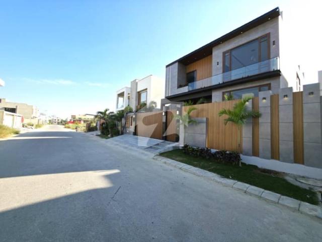 Modern And Well Planned 500 Yards Bungalow For Sale In DHA Phase 8 Karachi