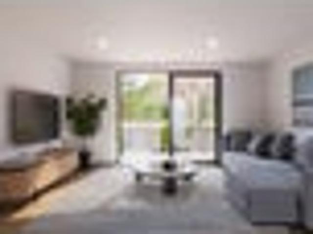 Modern Alpine Living Meets Everyday Convenience