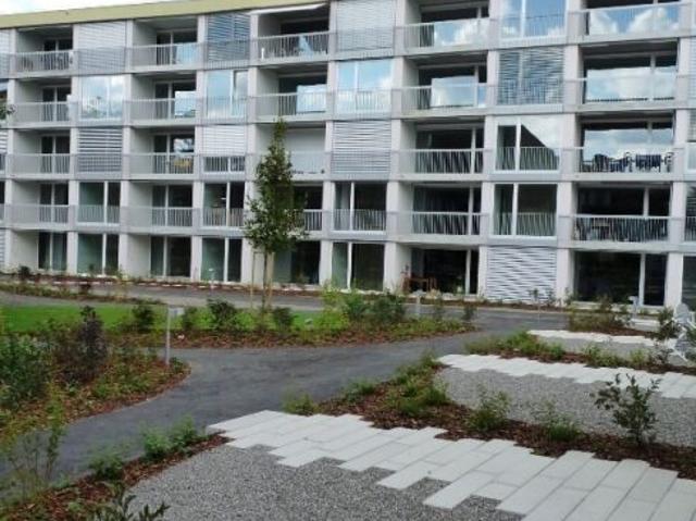 Modern apartment near the train station