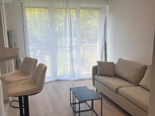 Modern apartment Neuilly sur Seine