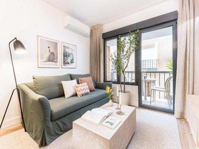 Modern apartment in Atocha