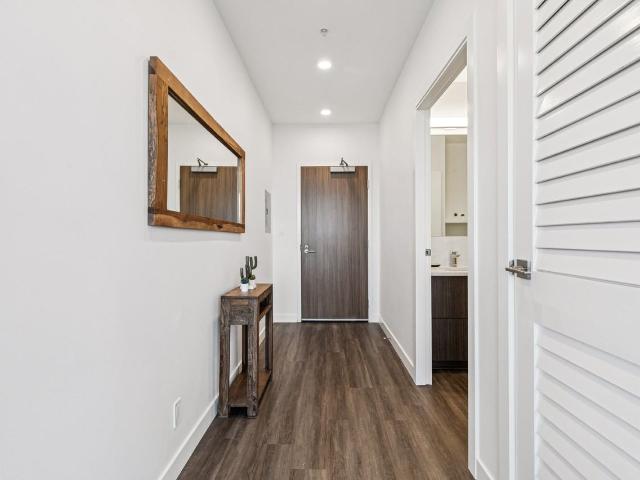 Modern Apartment in Calgary | All Inclusive 1 Bedroom Apartment for Rent at 1221 Macleod Trail Se, Calgary, AB T2G 2K1 Beltline