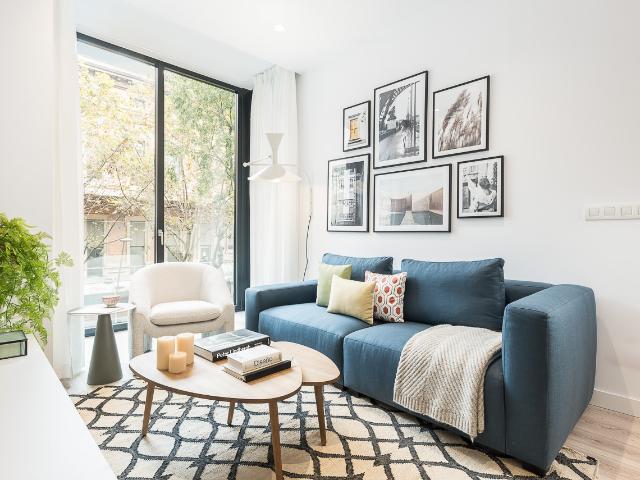 Modern apartment in central Barcelona