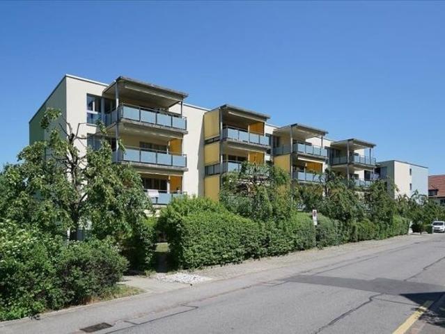 Modern apartment in well kept surroundings