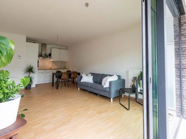 Modern appartement met groot terras