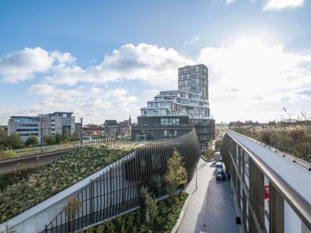 Modern appartement met luxe afwerking en ruim terras