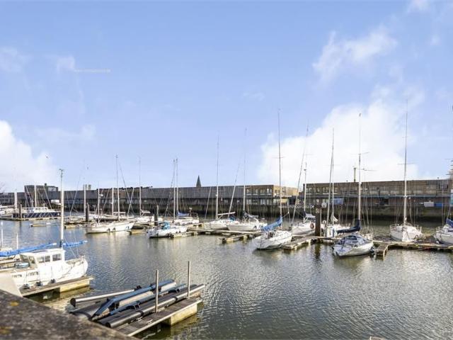 Modern appartement met prachtig uitzicht op de jachthaven