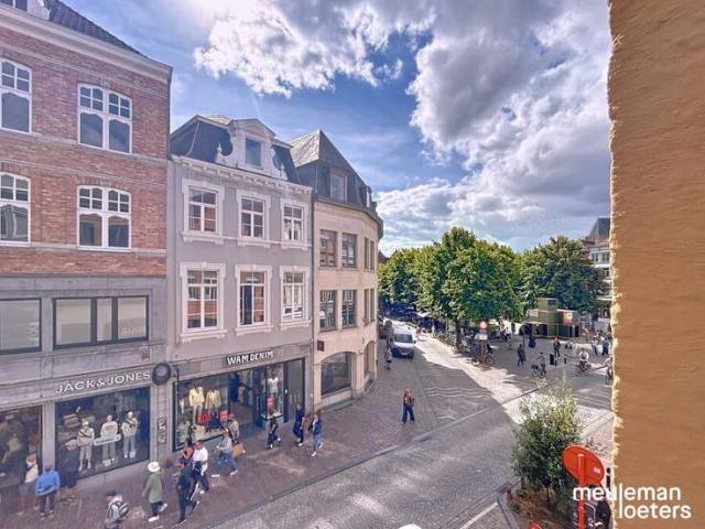 Modern appartement met 2 slaapkamers in het hart van Brugge