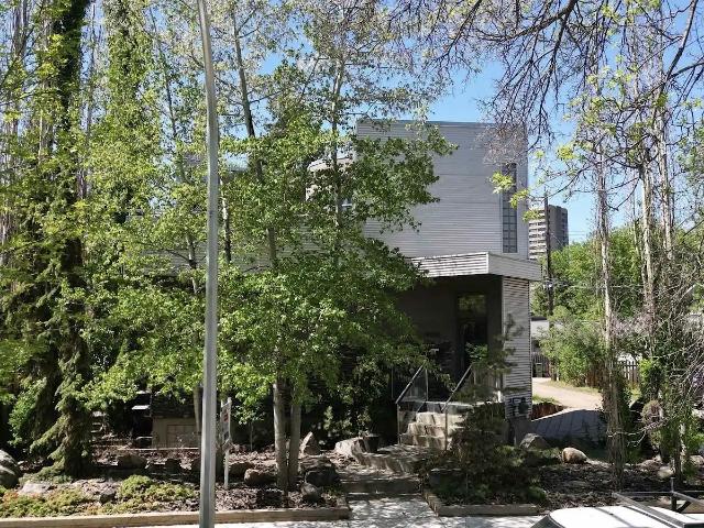 Modern architectural gem in Strathcona
