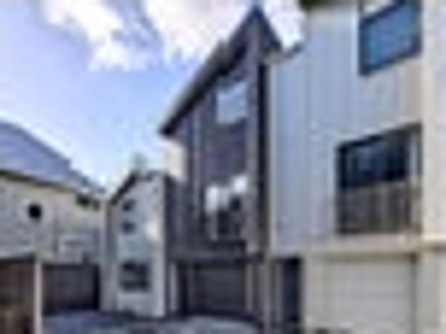 Modern Architectural Living