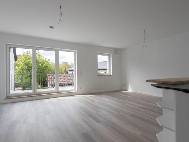 Modern ausgestattete 3 Zimmer Wohnung mit hochwertiger Einbauküche