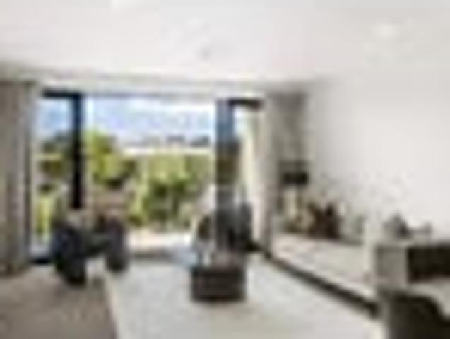 Award Winning Apartment – Motivated Vendor