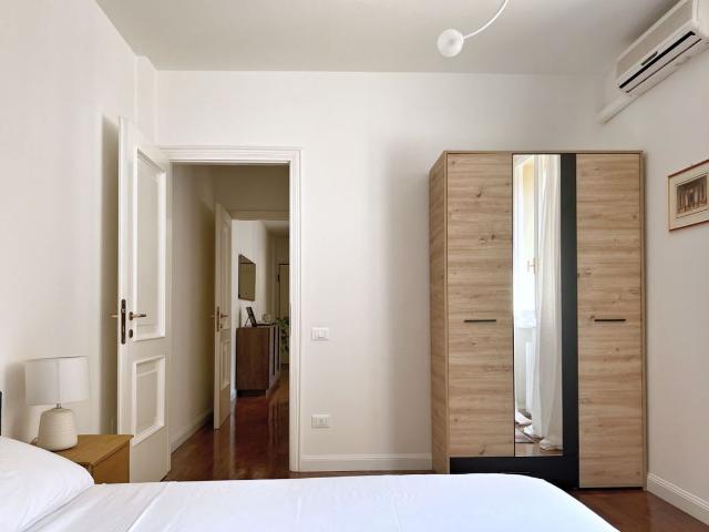 Modern Bologna City Center Apartment, Bologna Amsterdam Apartments for Rent