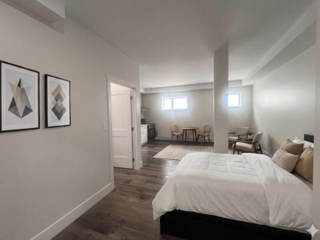 Modern Bachelor unit in Downtown Dartmouth
