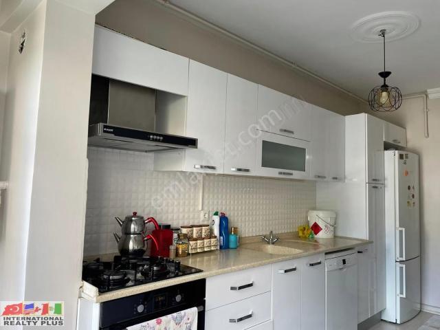 Modern Birkentte Uygun Rakamlı Evlere Devam Yüksek Giriş