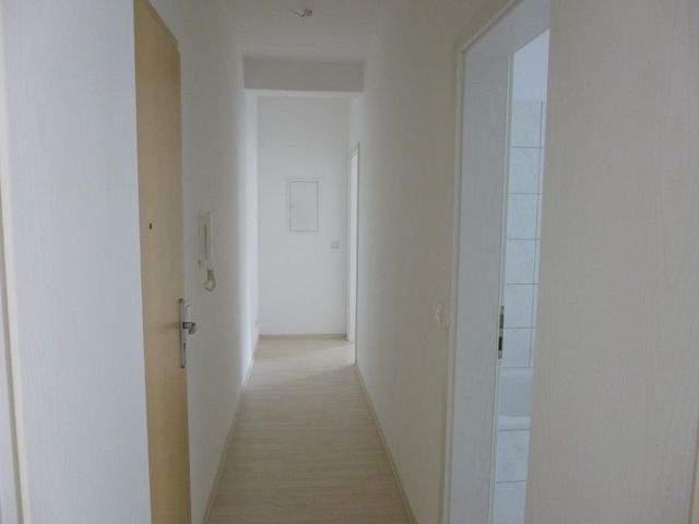 Modern geschnittene Wohnung mit offener Küche