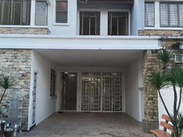 Modern Double Storey Terrace Gated House Bandar Dato Onn for Sale