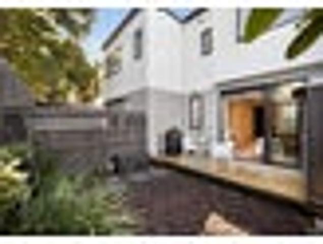 Modern Design on the Peninsula