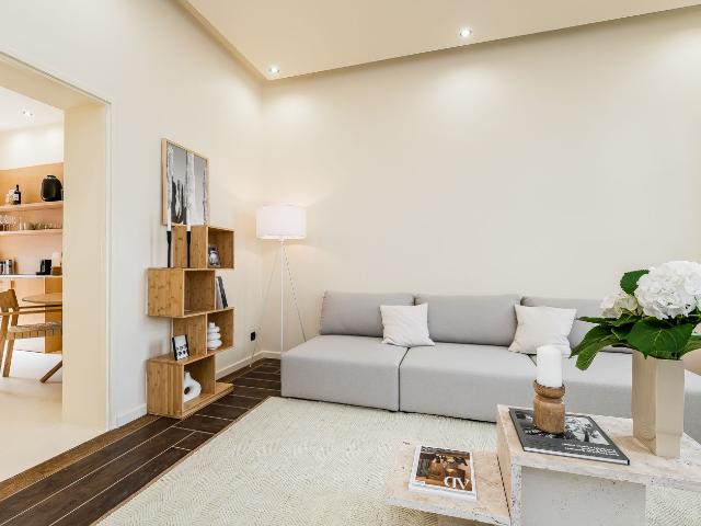Modern Design Retreat in Lichtenberg – Stunning 2.5 Room Apartment