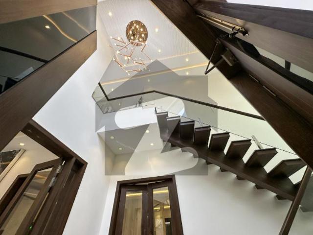 Modern Design & Spacious Living 10 Marla Full Basement House For Rent In DHA Phase 5