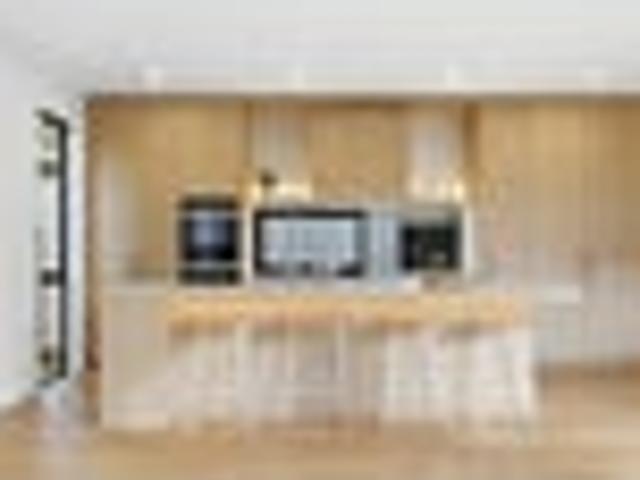 Modern Design, Unbeatable Merivale Location