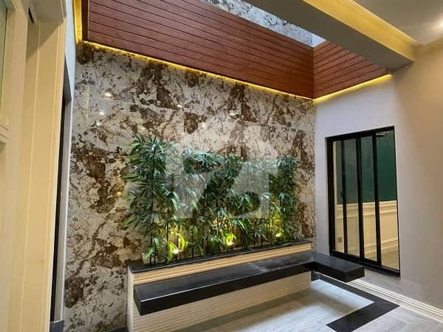 Modern Design 10 Marla House Available For Sale! Near To Beacon House School