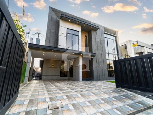 Facing Park 1 Kanal Fully Furnished Modern House In Phase 7 For Sale