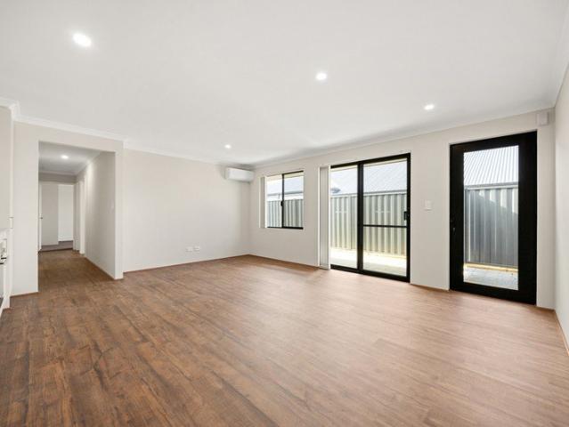 Modern Dual Living Duplex 2 Bedroom Home in Baldivis