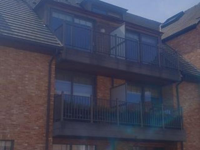 Modern en energiezuinig appartement te koop in Oostrozebeke