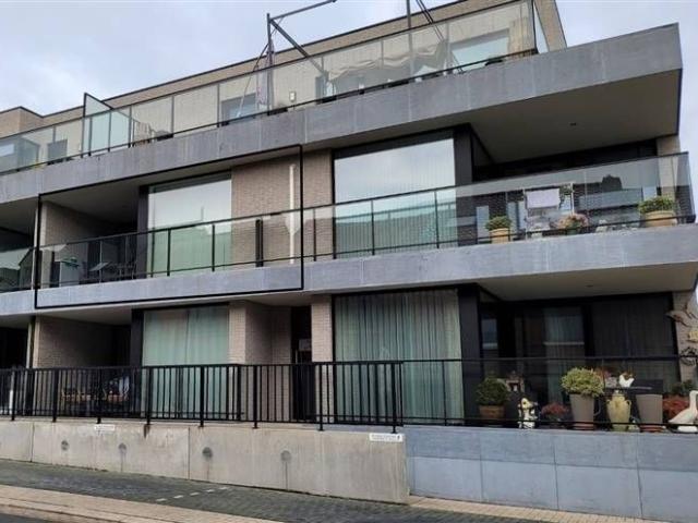 Modern en instapklaar appartement met 2 slaapkamers en zuidg