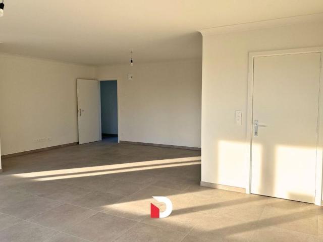 Modern en ruim 150 m² appartement met 3 slaapkamers en garagebox