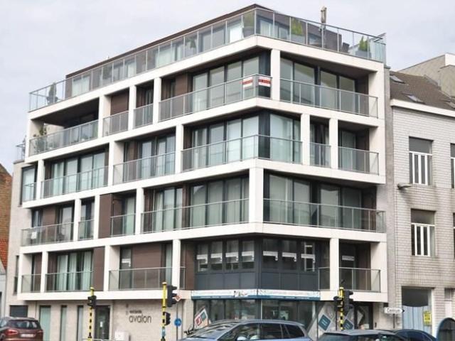 Modern en ruim 2 slaapkamer appartement te Oostende