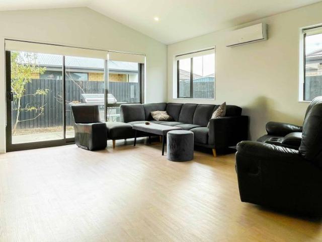 Modern, Easy Care Living
