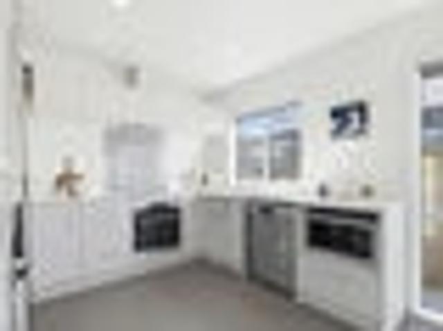 Modern Easy Living