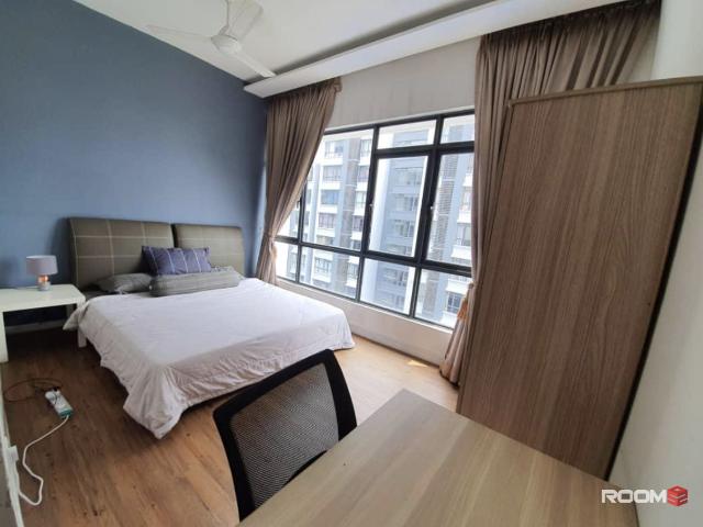 Modern Executive Private Master Bedroom with Bathroom Attached ✨Bills Included+Free Monthly CleaningShahAlam UOWKDU