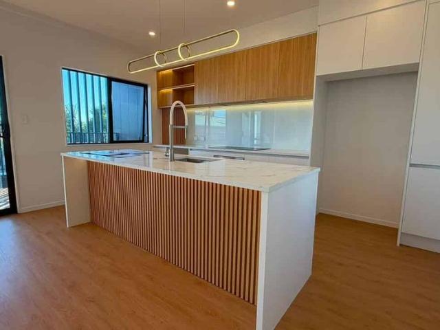 Modern Family Oasis in Point Chevalier