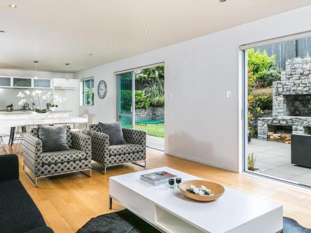 Modern family home in Onehunga