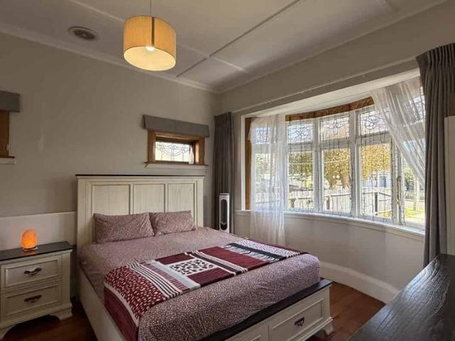 Modern Family Home in Prime Boulcott Location