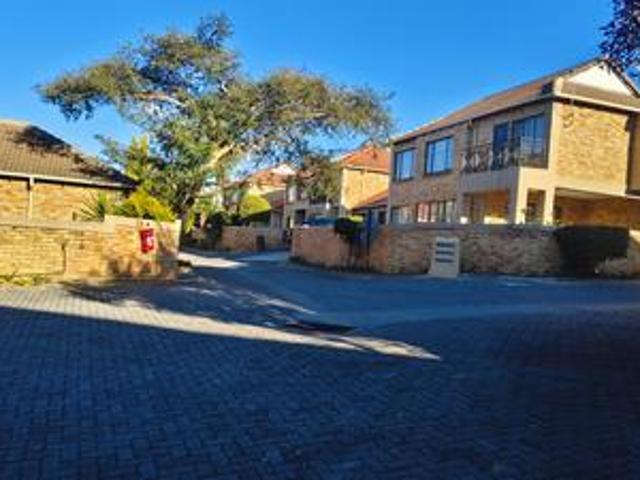 modern family home in prime beverley.