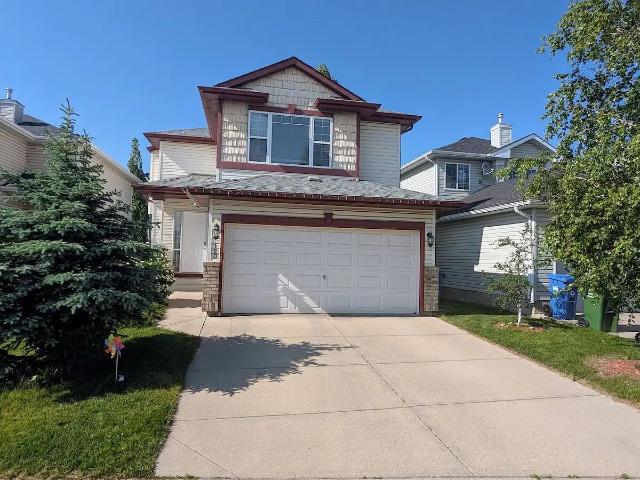 Modern family home near c train, playground, Rockies view, finished basement
