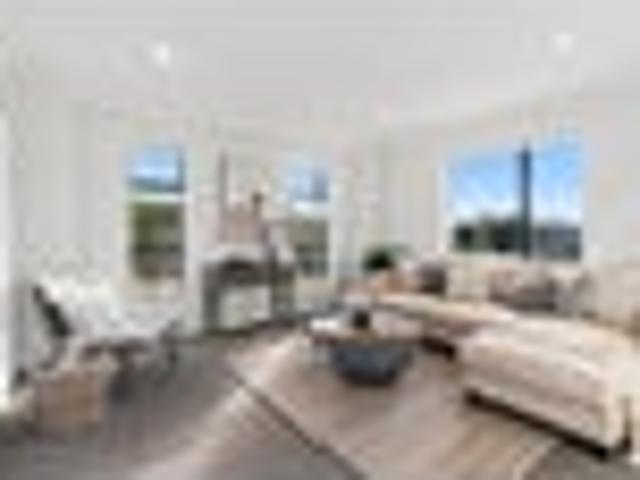 Stylish Family Living with Space & Views
